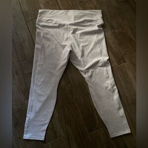 Fabletics High-Waisted power hold leggings